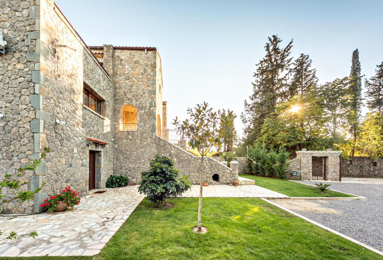 Filia Stone Villa Гоувия Экстерьер фото