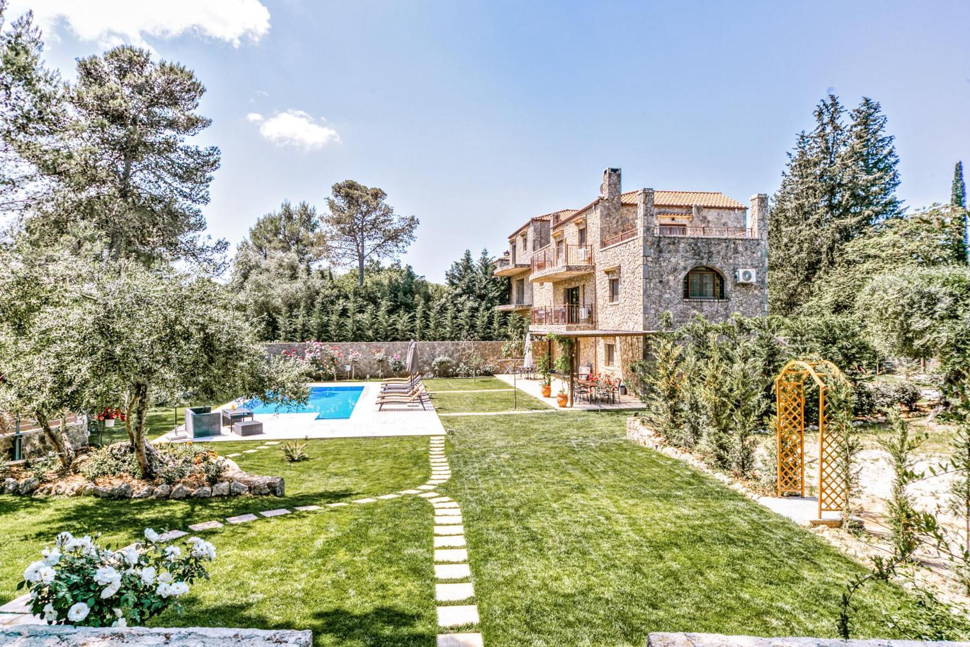 Filia Stone Villa Гоувия Экстерьер фото