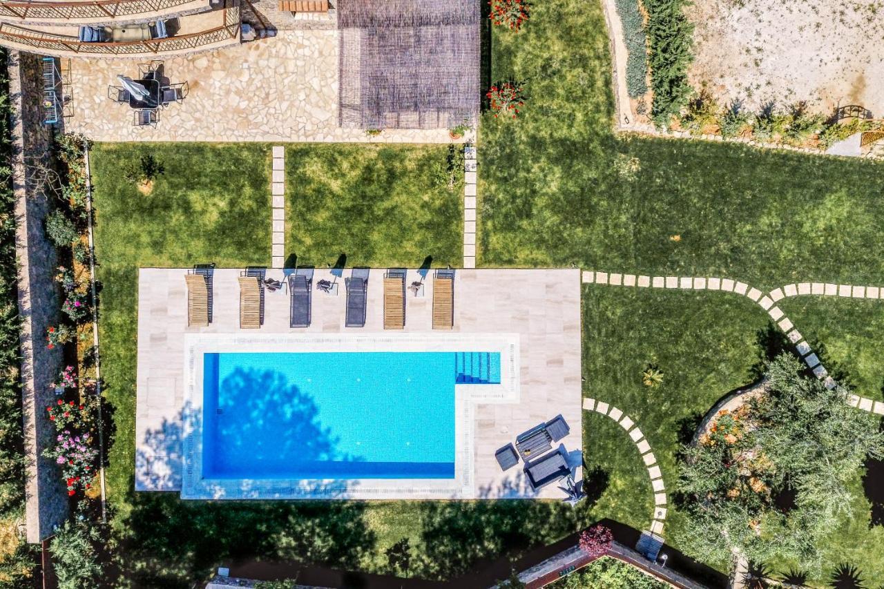 Filia Stone Villa Гоувия Экстерьер фото