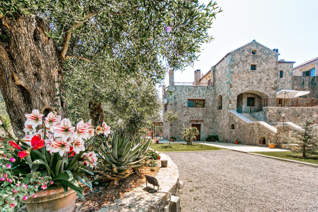 Filia Stone Villa Гоувия Экстерьер фото