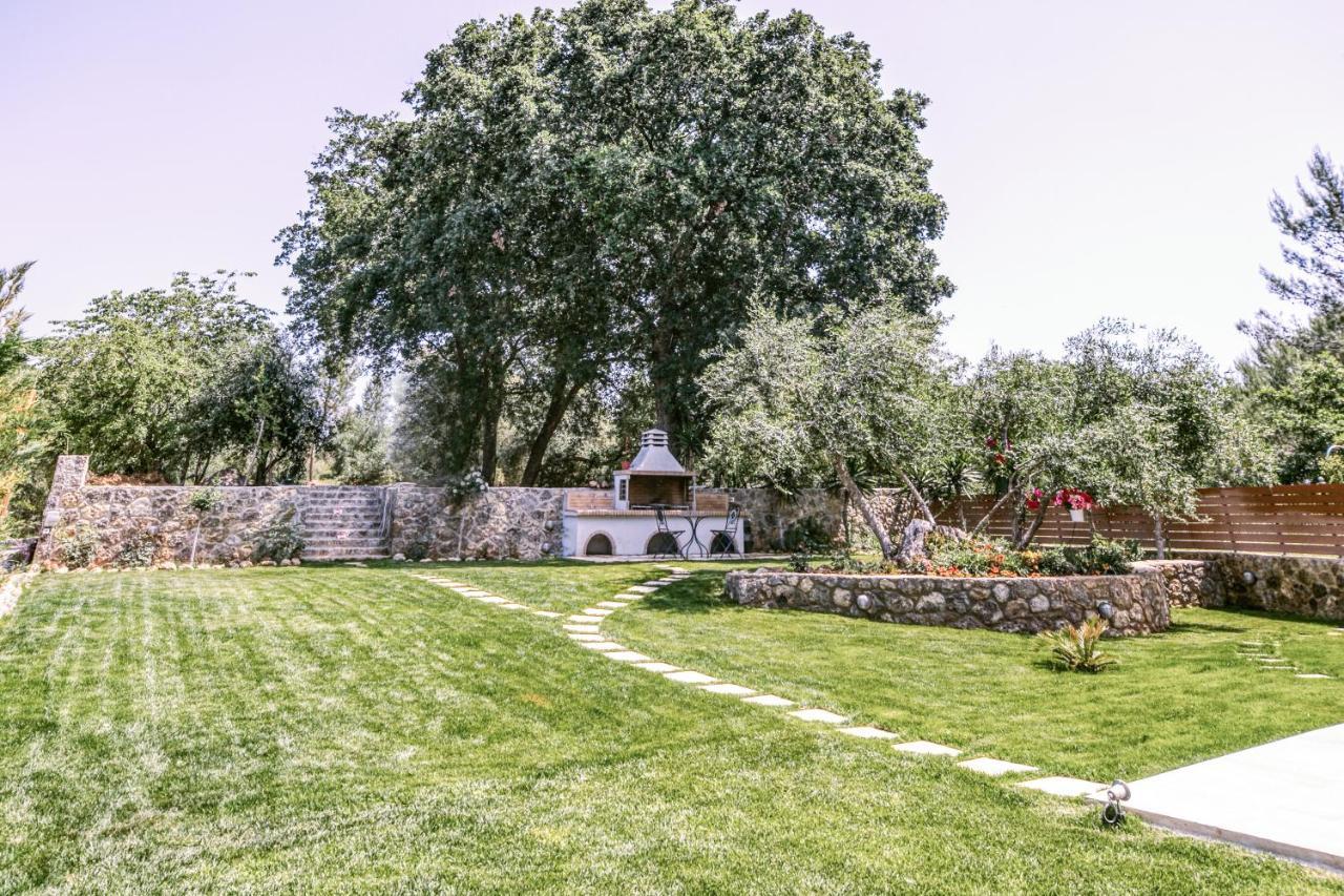 Filia Stone Villa Гоувия Экстерьер фото